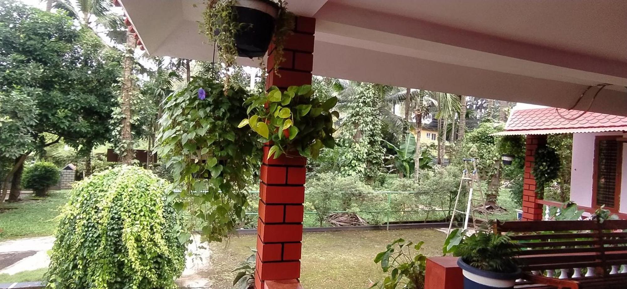 Runnin Airport - Homestay Gurpur Ngoại thất bức ảnh